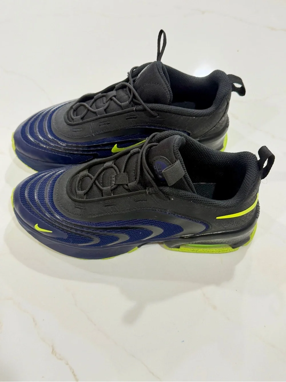Nike Air Max Fire PS Blackened Blue Volt Sneakers Size 3Y Youth EUC w/ Box